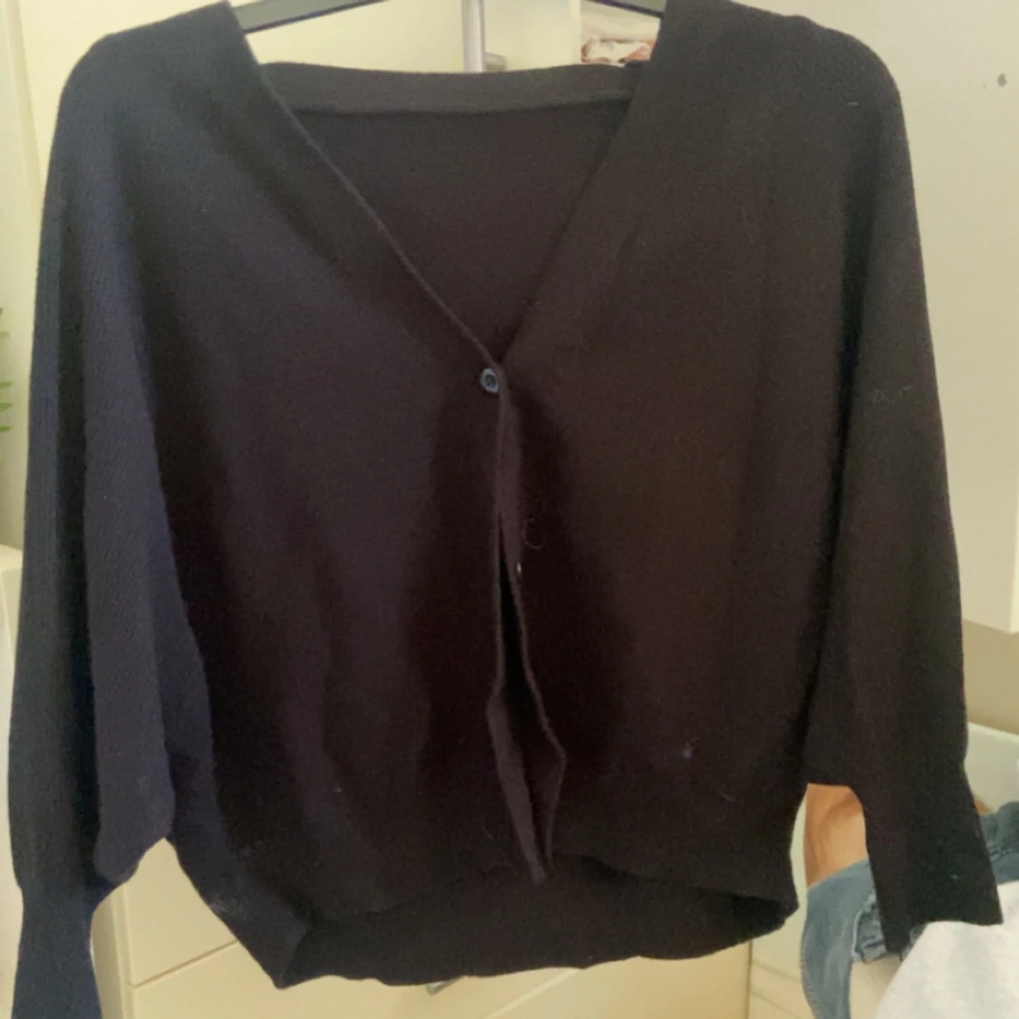 Svart ribbad kofta - 2