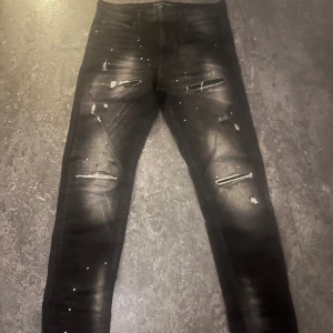 Supply DEMANDER jeans - Supply DEMANDER jeans dondup liknande dsq2 pris 400 storlek 30/30 