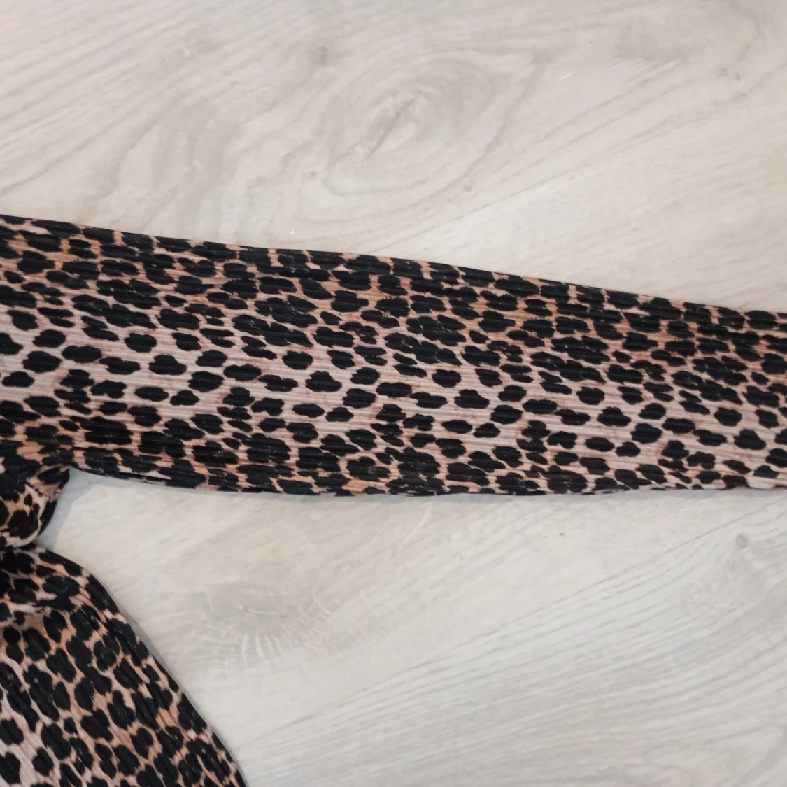 Leopardmönstrad långärmad tröja  - 1