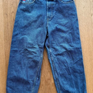 Big Boy Jeans  - Big Boy Jeans i jätte bra skick Har knappt användt dom för att dom var förstora.