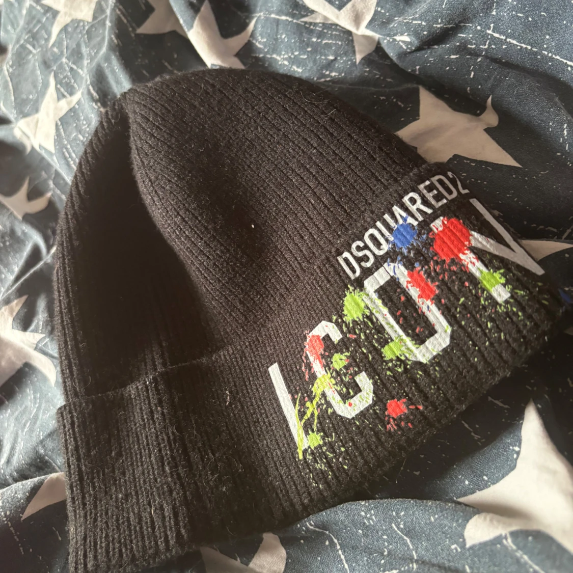 Svart mössa från Dsquared2 - 1