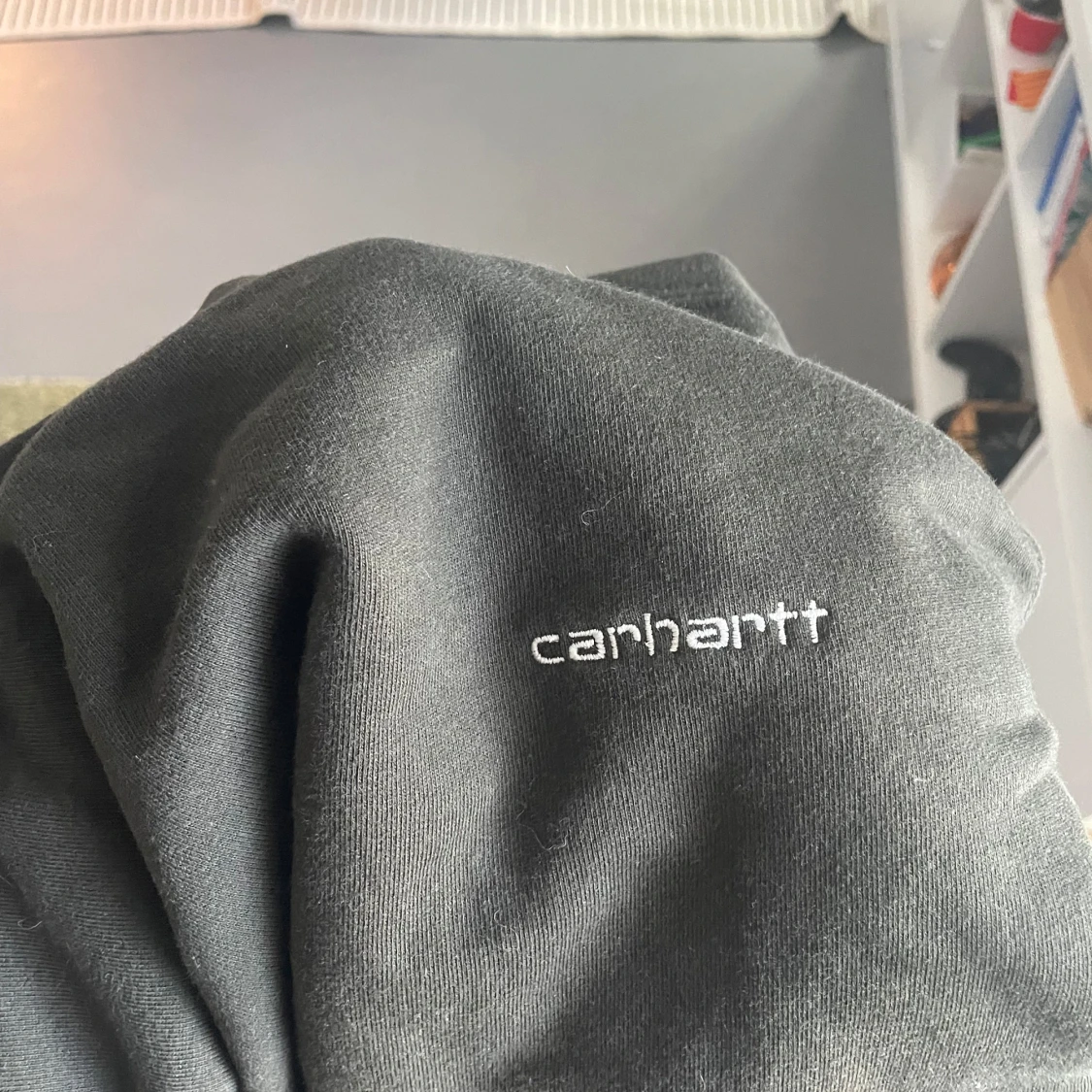 Mörkgrön sweatshirt från Carhartt - 3