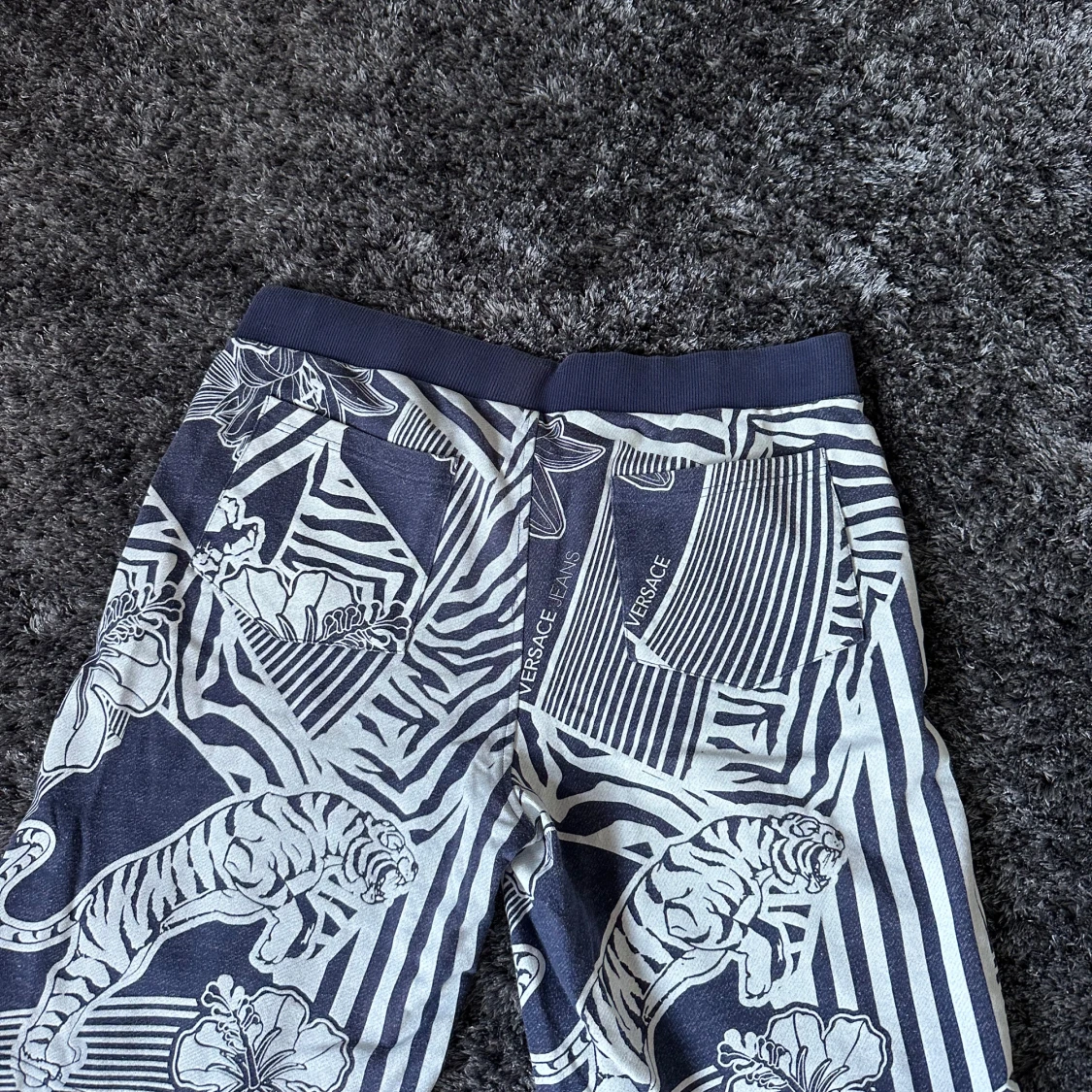 Versace Jeans blå shorts XL - 1