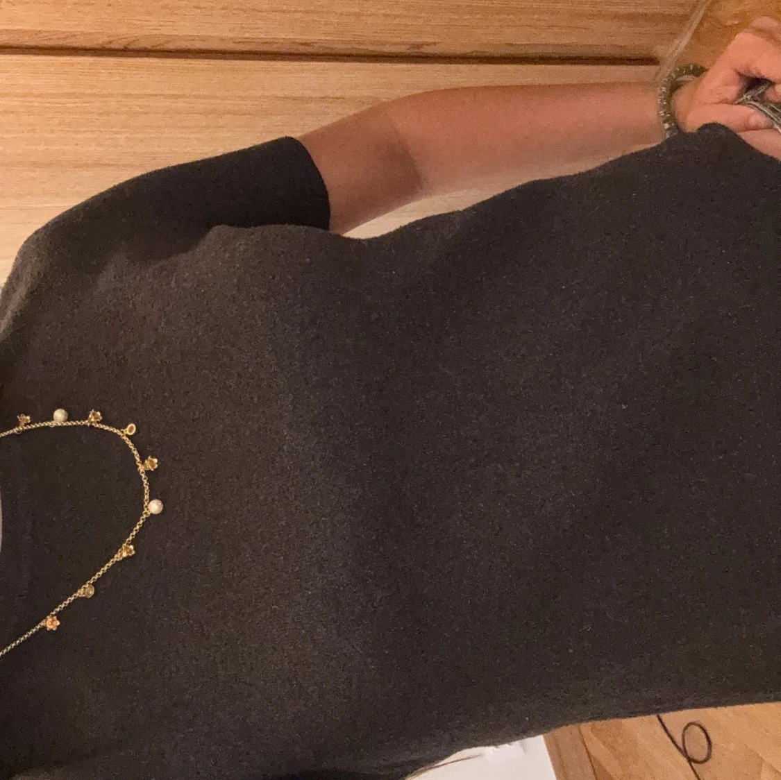 Mörkgrå/svart tjock T-shirt - 1