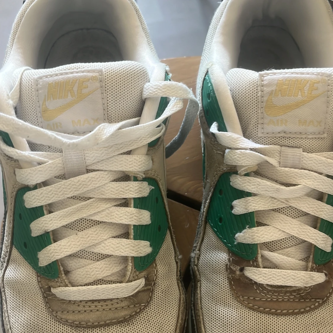 Nike Air Max 90 vit/grön sneakers - 2