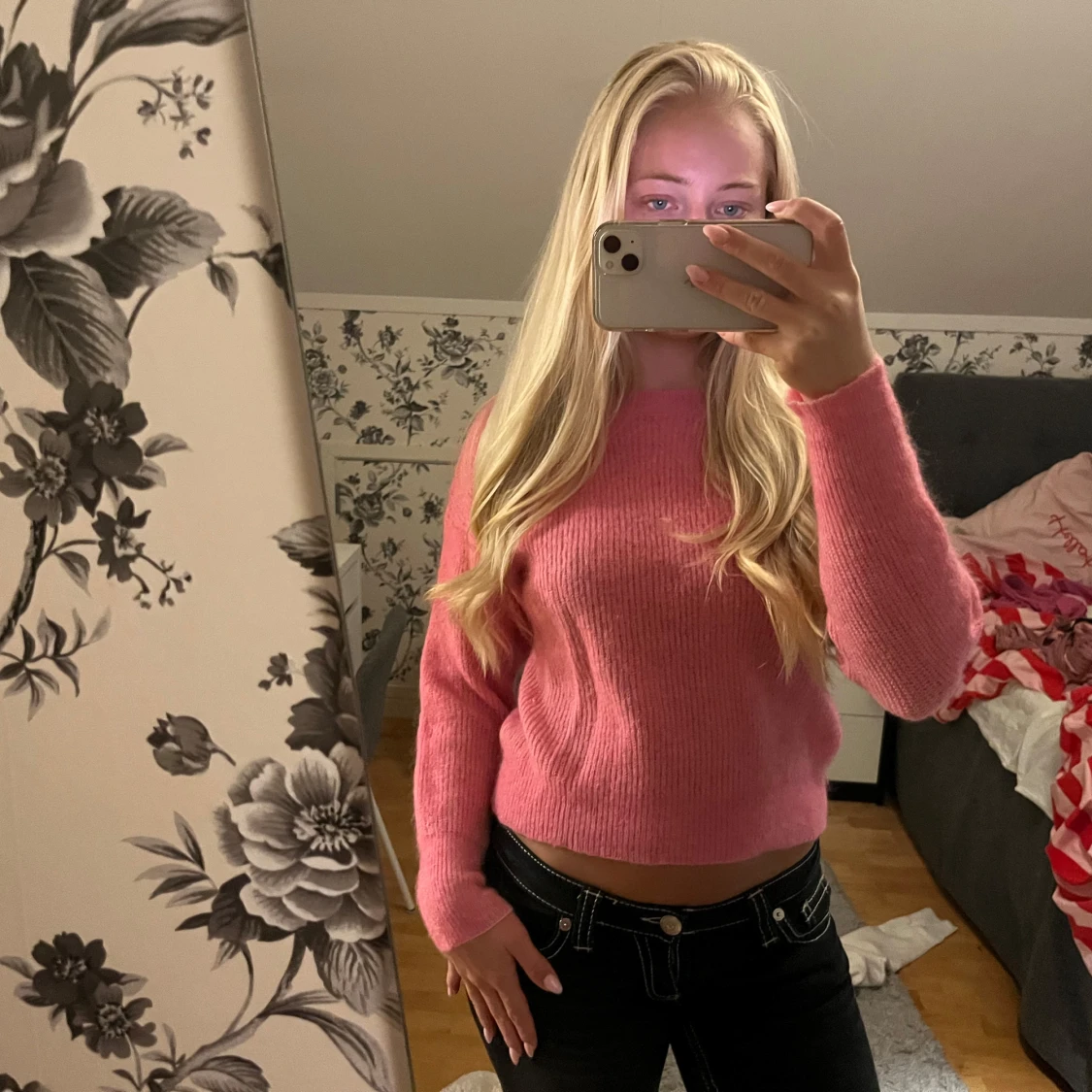 Stickad tröja rosa - 1
