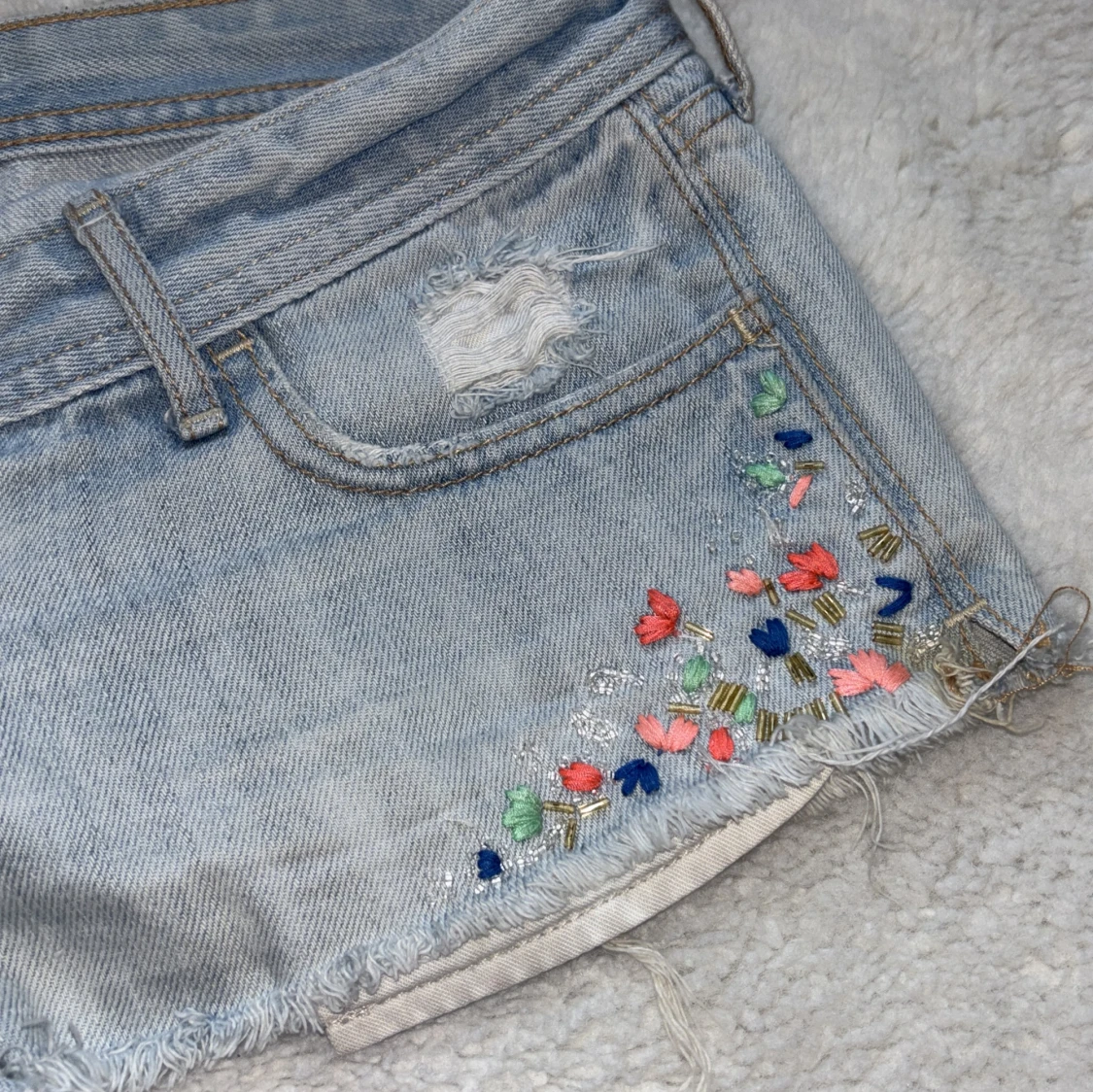Lågmidjade Hollister shorts - 2