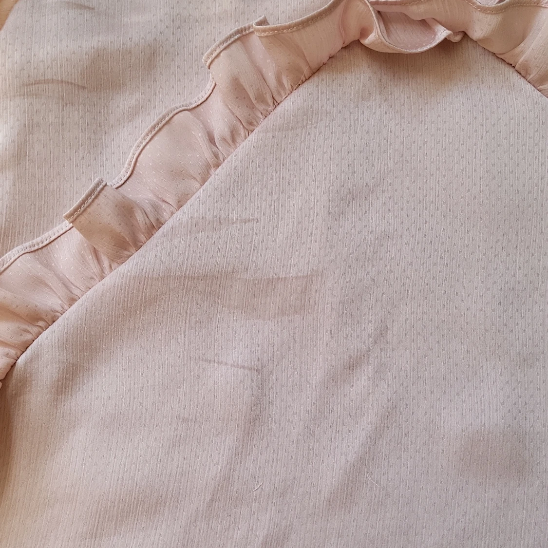 Ljusrosa volanglinne från H&M Divided - 3