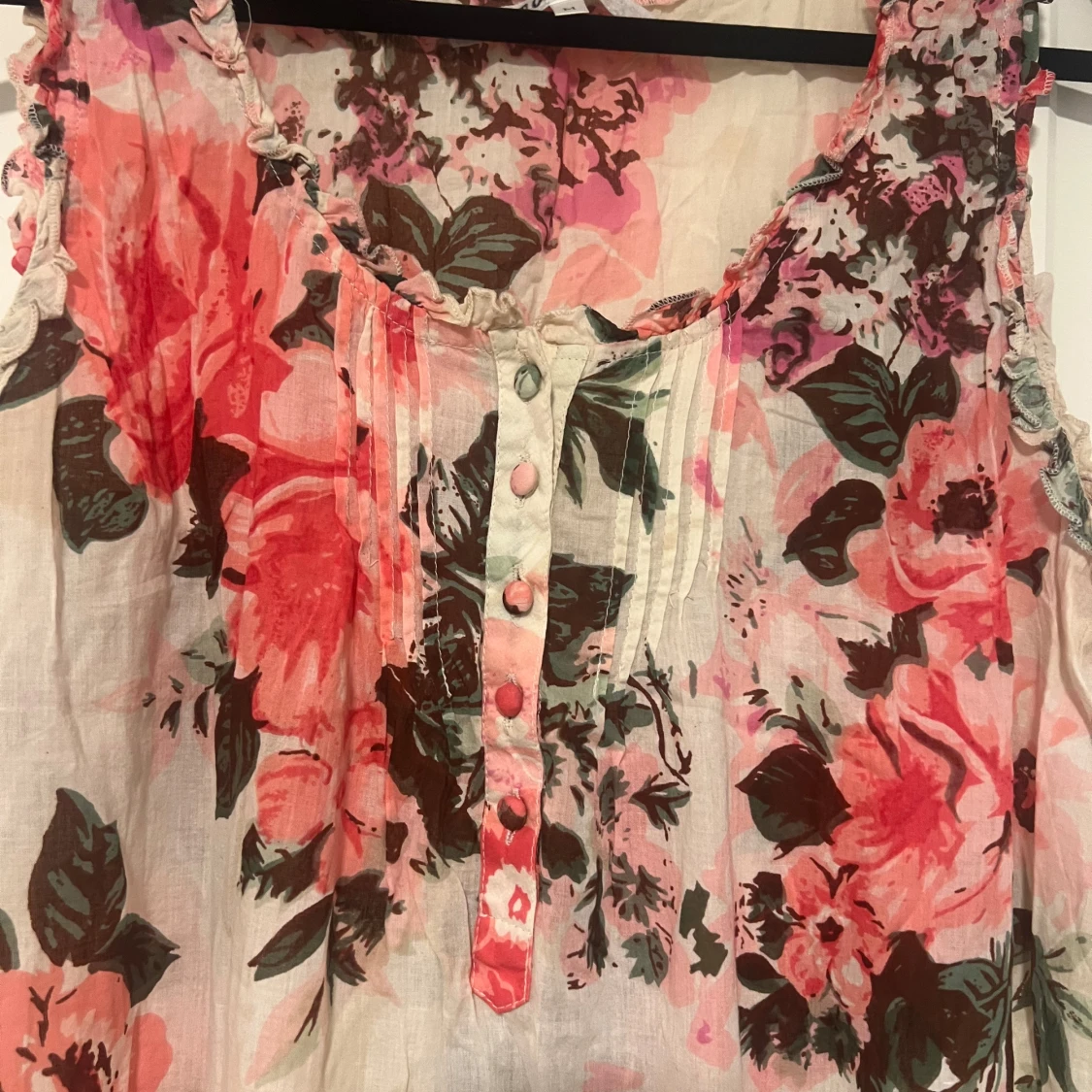 Blommig kortklänning från RoseBud - 1