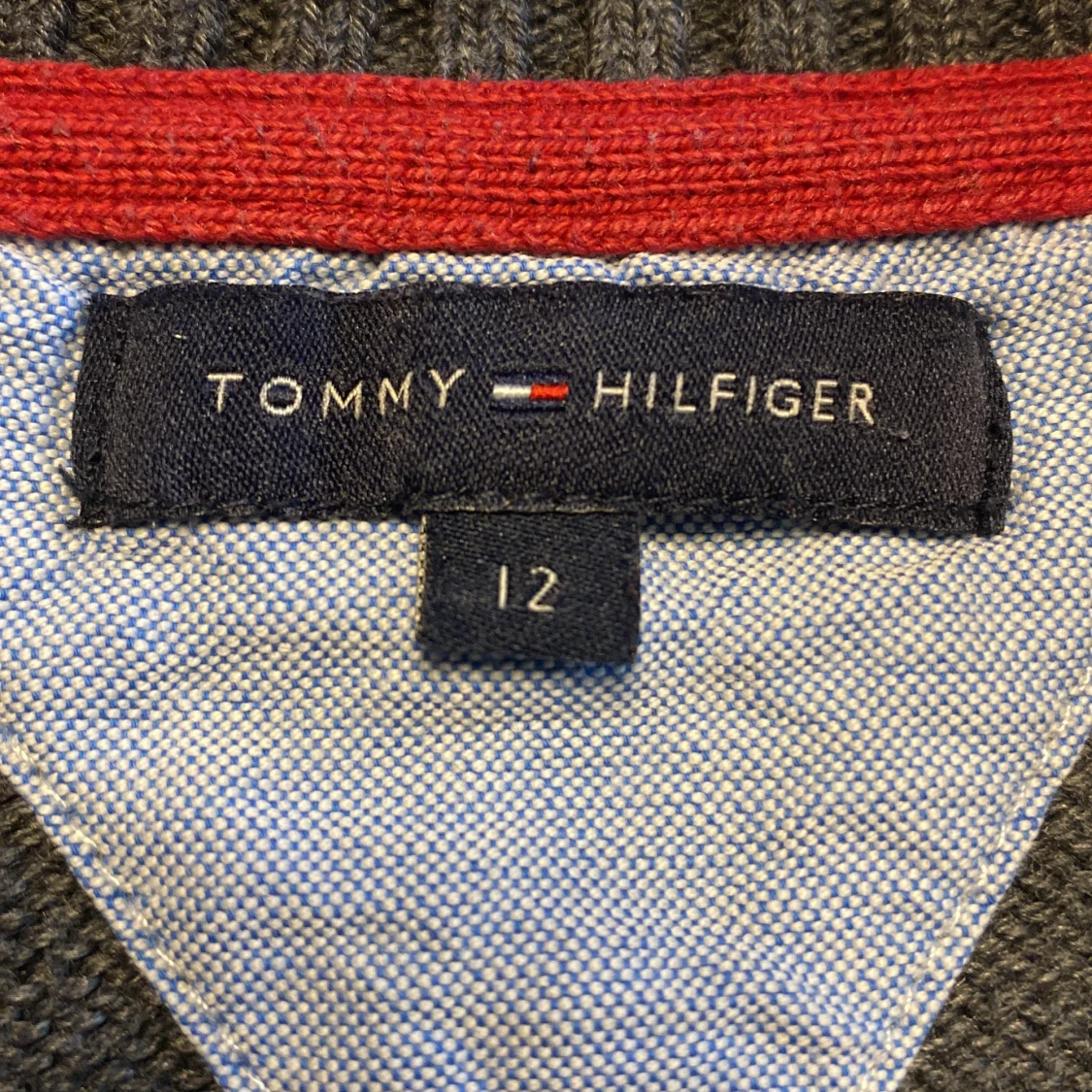 Grå Tommy Hilfiger tröja - 2