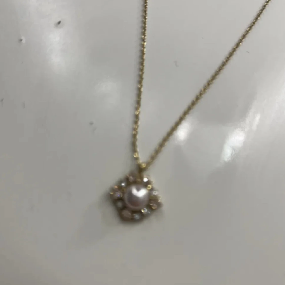 Guldhalsband med pärla och stenar från Glitter (Lily&Rose) - 3