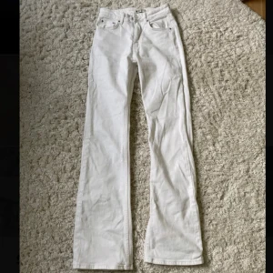 Vita jeans  - Vita midwaist jeans med bootcut