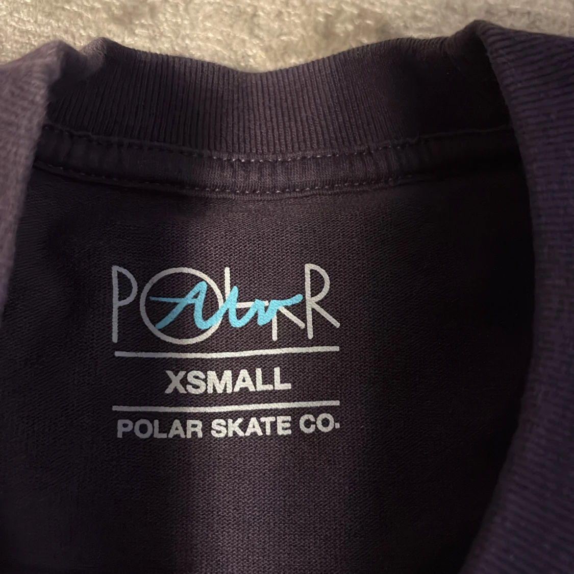 Svart t-shirt från Polar Skate Co. - 1