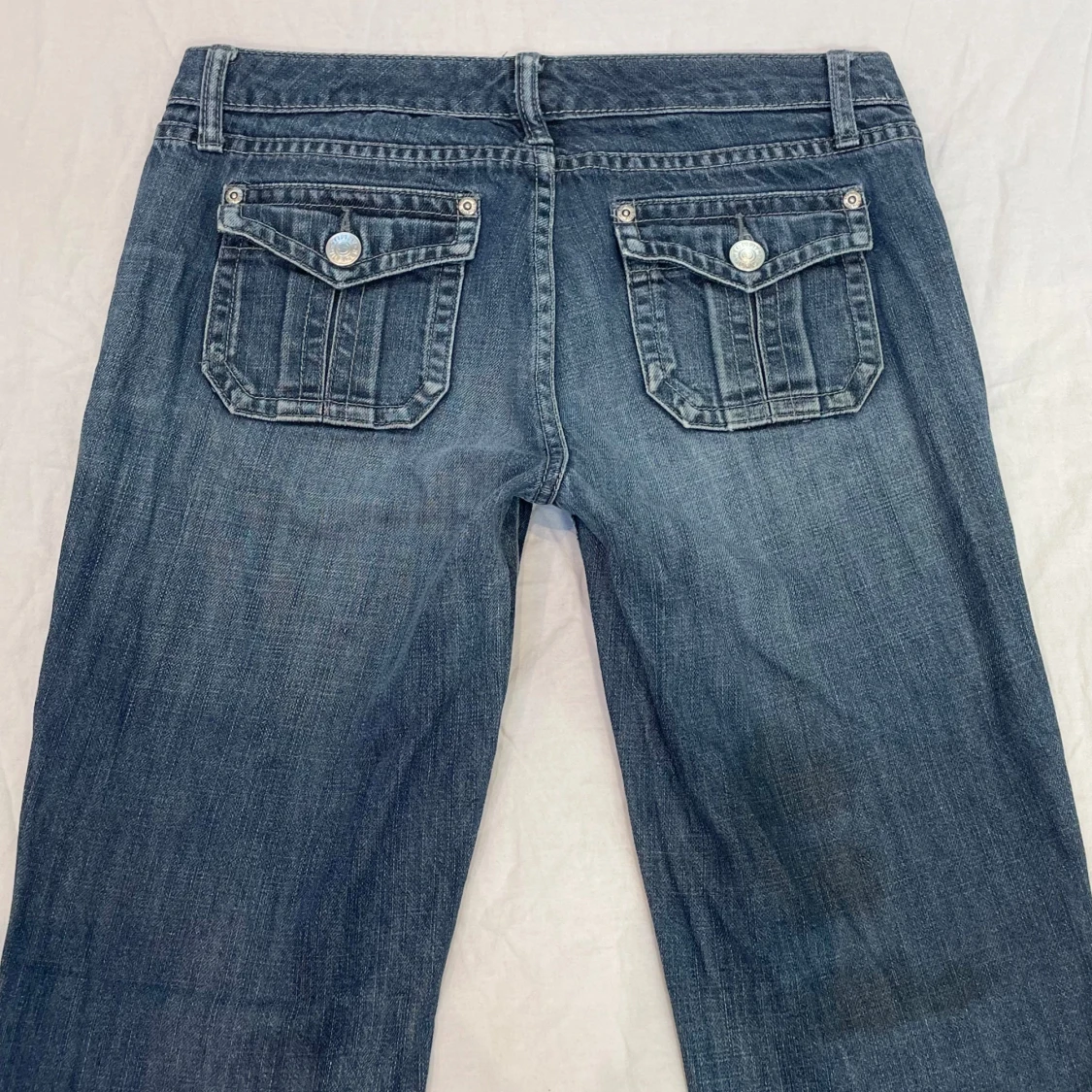 Lågmidjade bootcut jeans från Tommy Hilfiger🤩 - 3