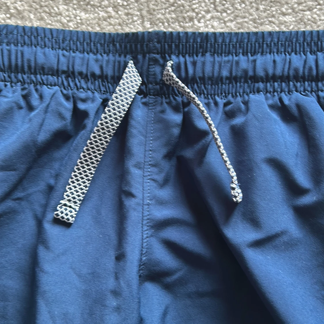 Mörkblå shorts från Under Armour - 4