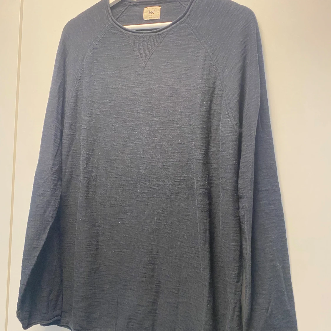 Svart långärmad tröja från Lee - 3
