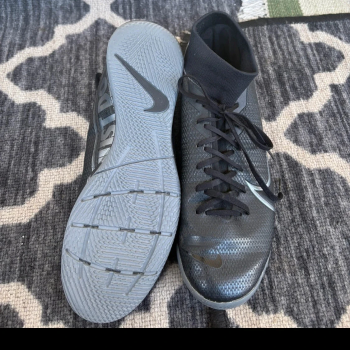 Svarta Nike Mercurial fotbollsskor - 2