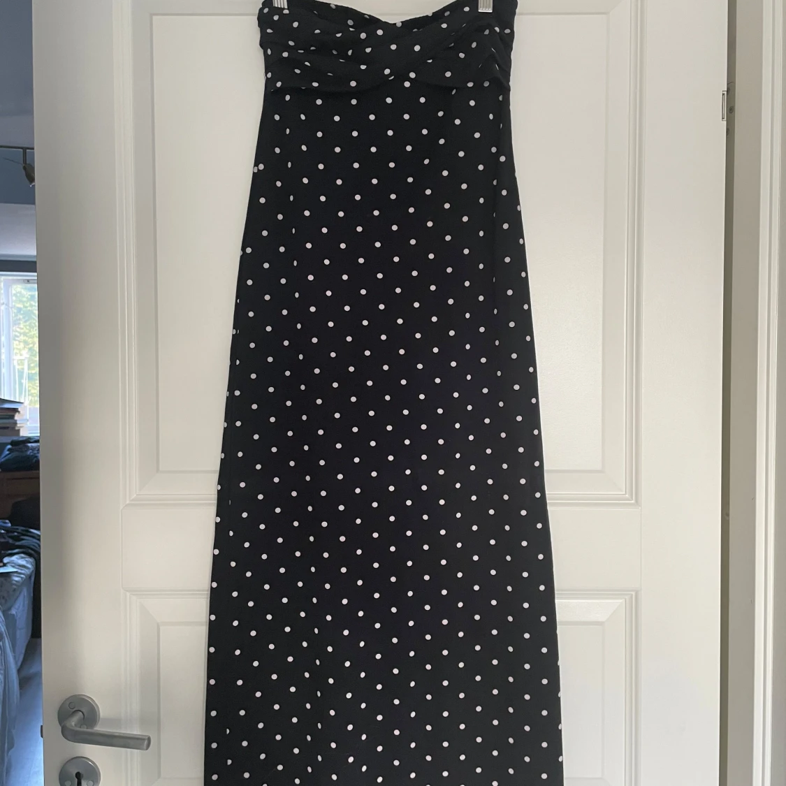 Prickig långklänning