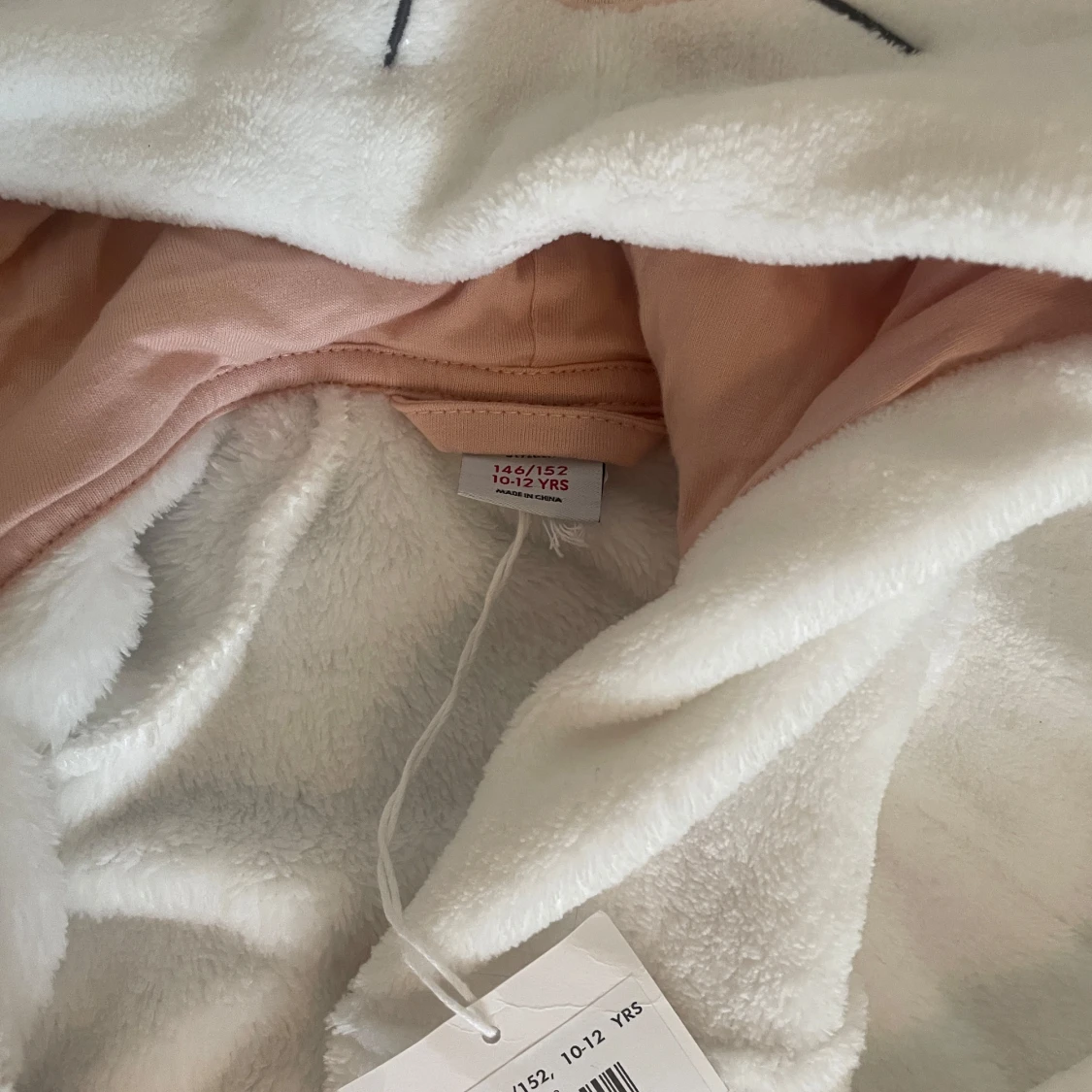 Vit morgonrock med huva Polarn O. Pyret - 2