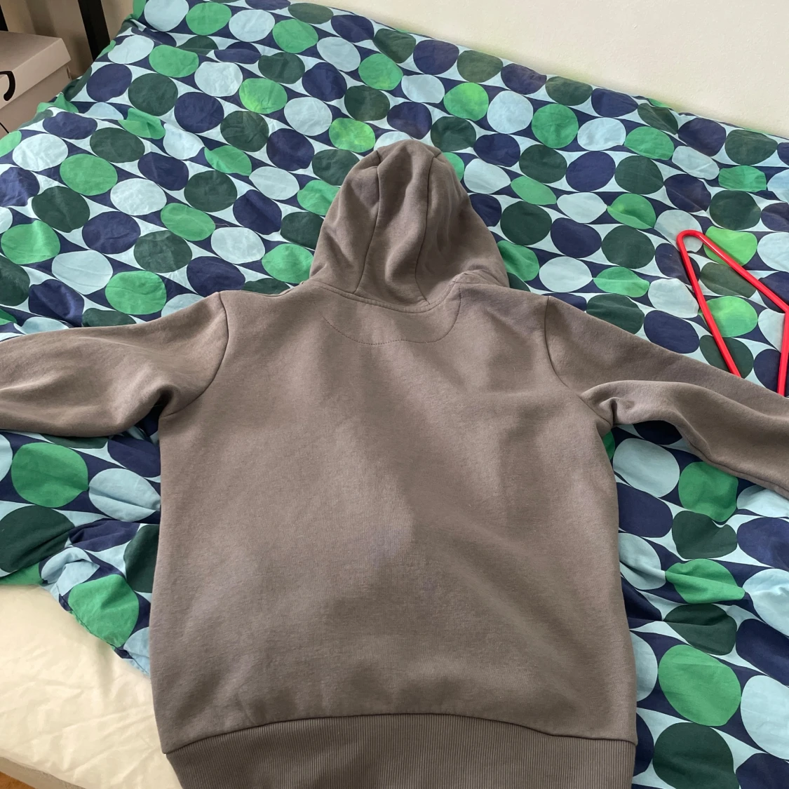 Brun hoodie från McKenzie med dragkedja - 2