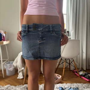 Jeanskjol - Så fin kjol perfekt till sommaren❣️❣️pris kan diskuteras