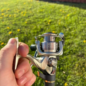 Shimano Exage 1000RCDH  - Säljer en Shimano Exage 1000RCDH, robust och ordentlig rulle som är utvecklad för lättare fiske efter exempelvis abborre, öring och annan ädelfisk. Rullen fungerar även bra på snäppet tyngre beten såsom gös. 