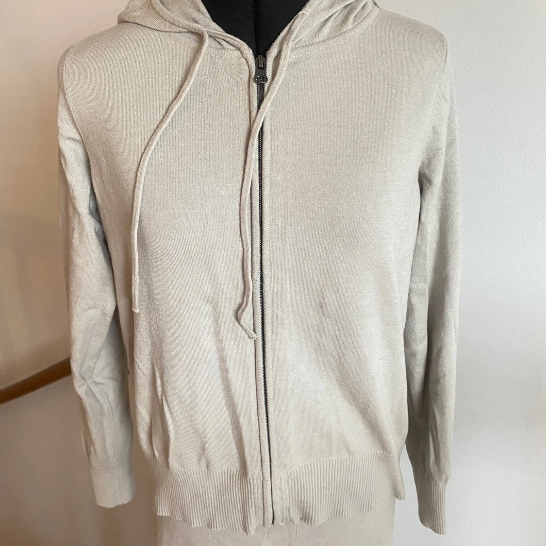 Knitted zip hood Jennifer