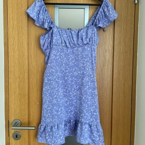 Söt sommarklänning  - Bra skick. 