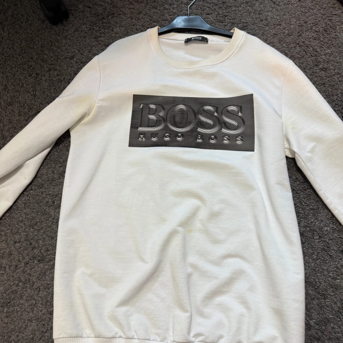 Vit sweatshirt från Hugo Boss