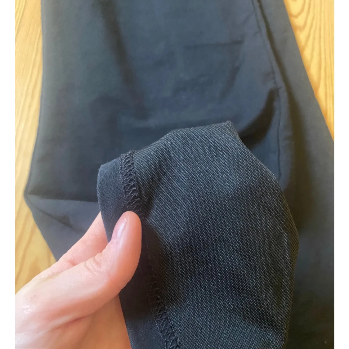 Svarta dansbyxor med blå DANCE print - 2