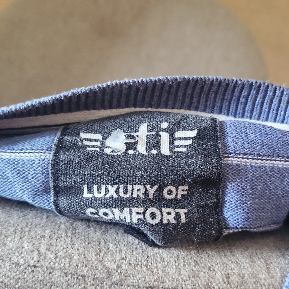 Blå randig stickad tröja - 3