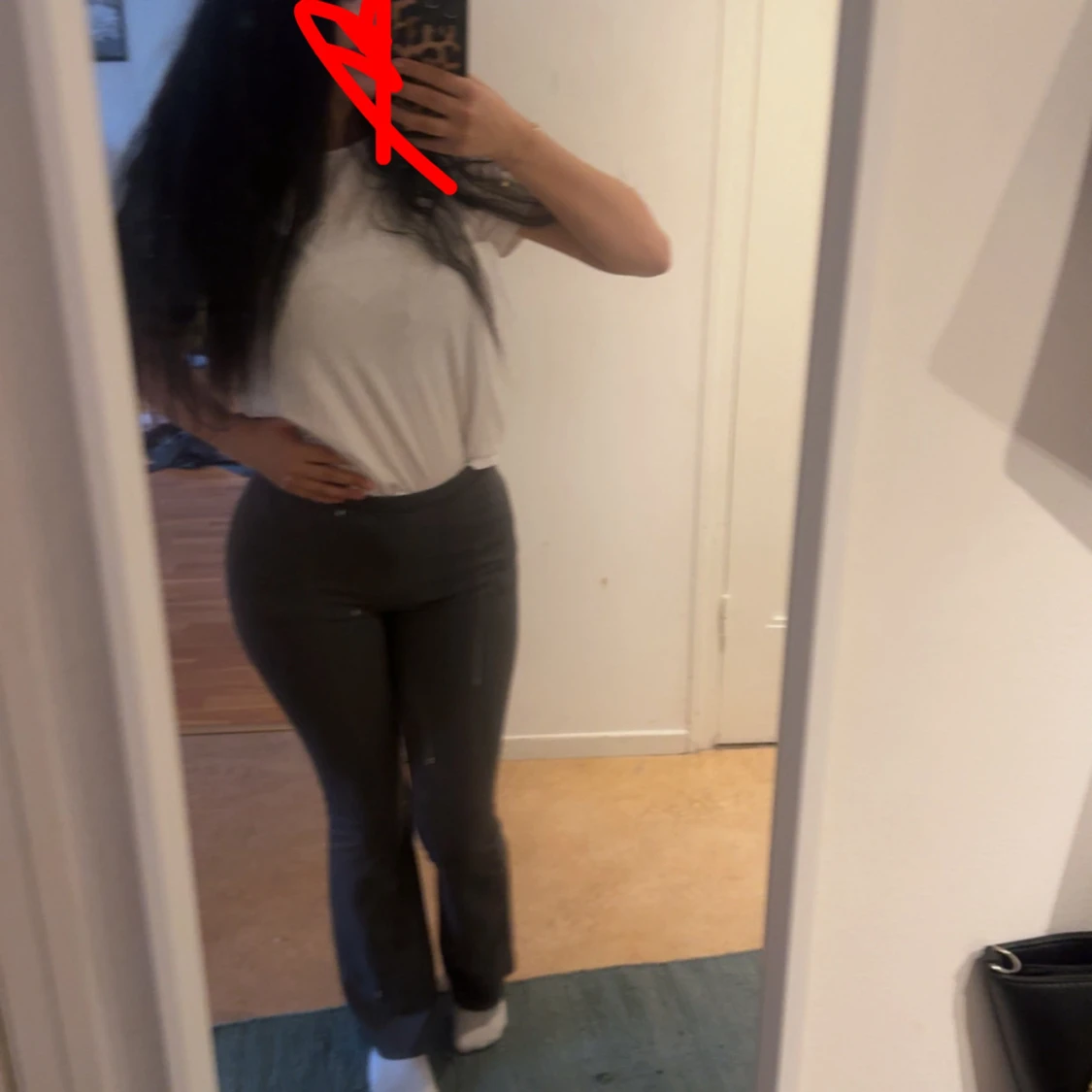 Mörkgrå bootcut leggings