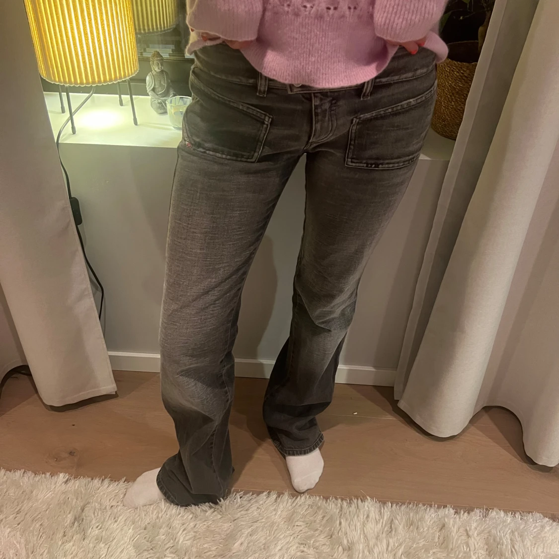 Grå bootcut diesel jeans  - 1