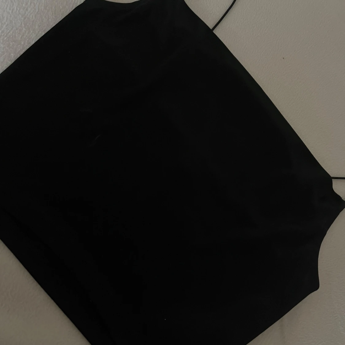 Svart croppad linnetopp från HM🖤