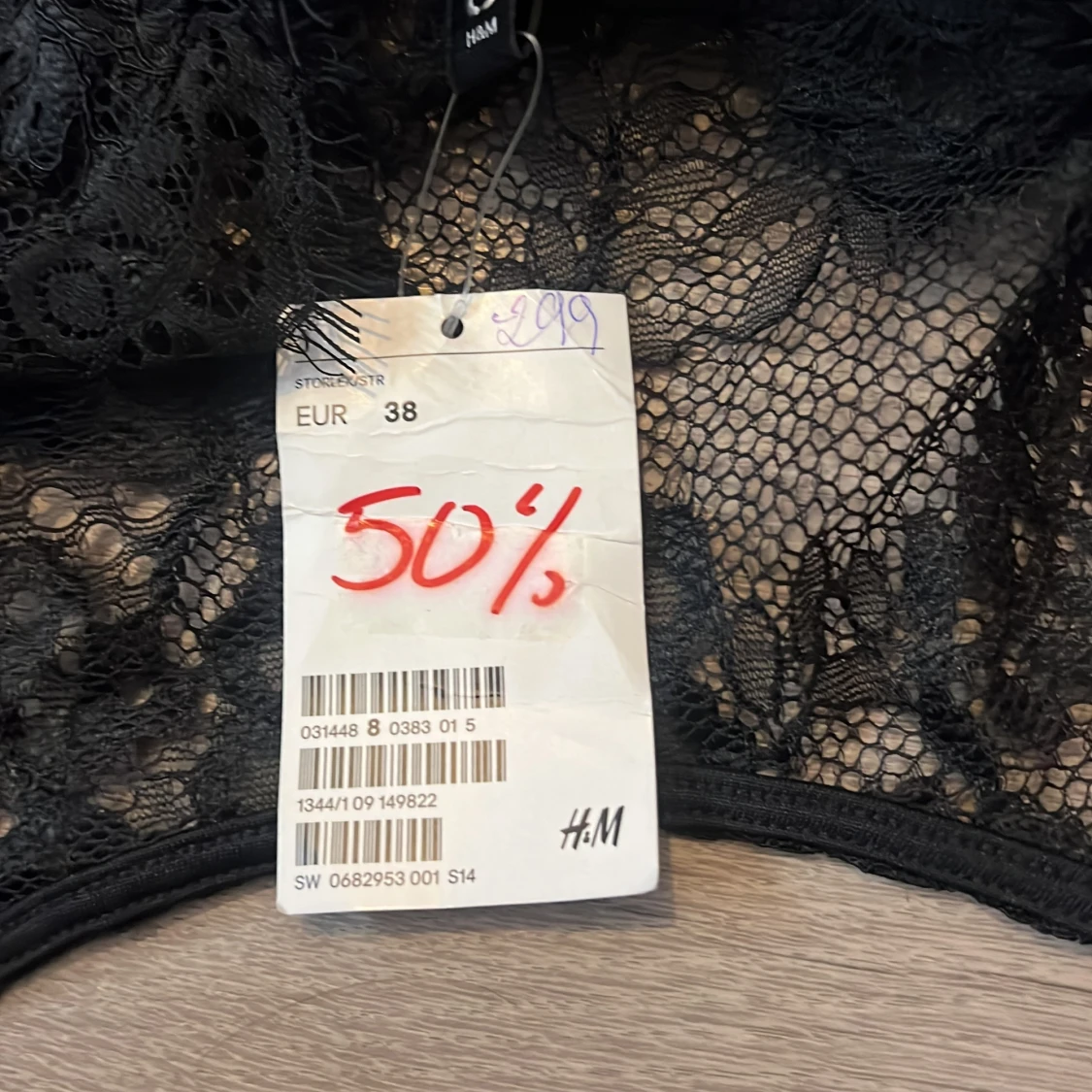 Svart spetsklänning från H&M - 3