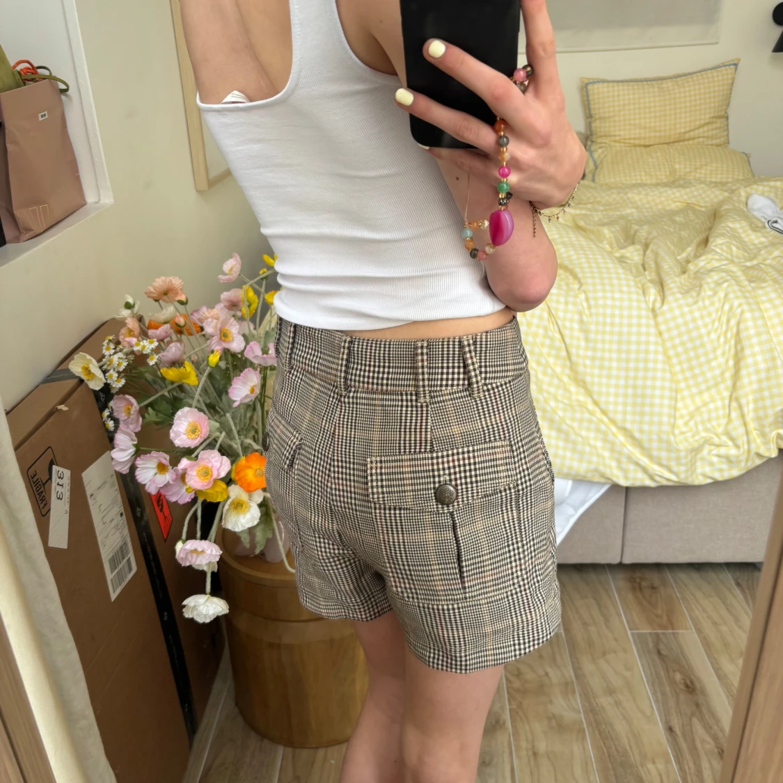 Rutig shorts med fickor - 1