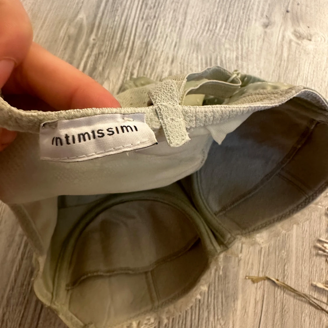 prickig korsett från Intimissimi - 3