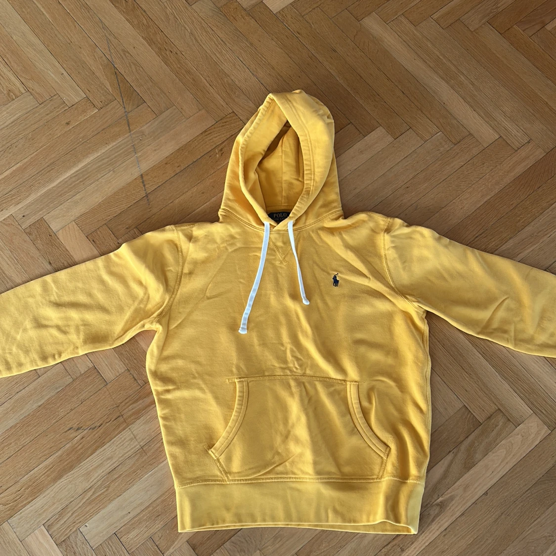 Gul hoodie från Polo Ralph Lauren - 1