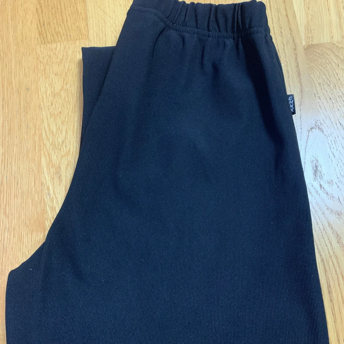 Svarta mjukisbyxor från CHNK - 1