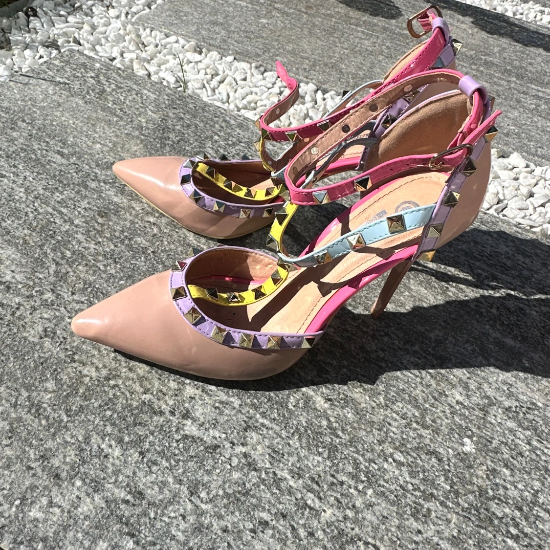 Pastellfärgade pumps