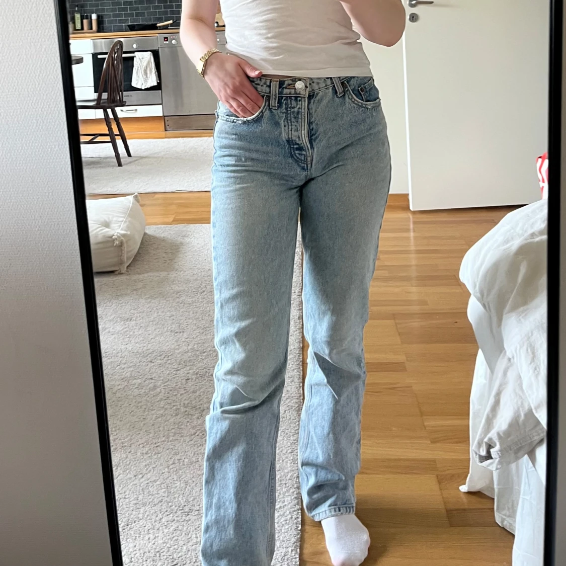 Ljusblå raka jeans - 3