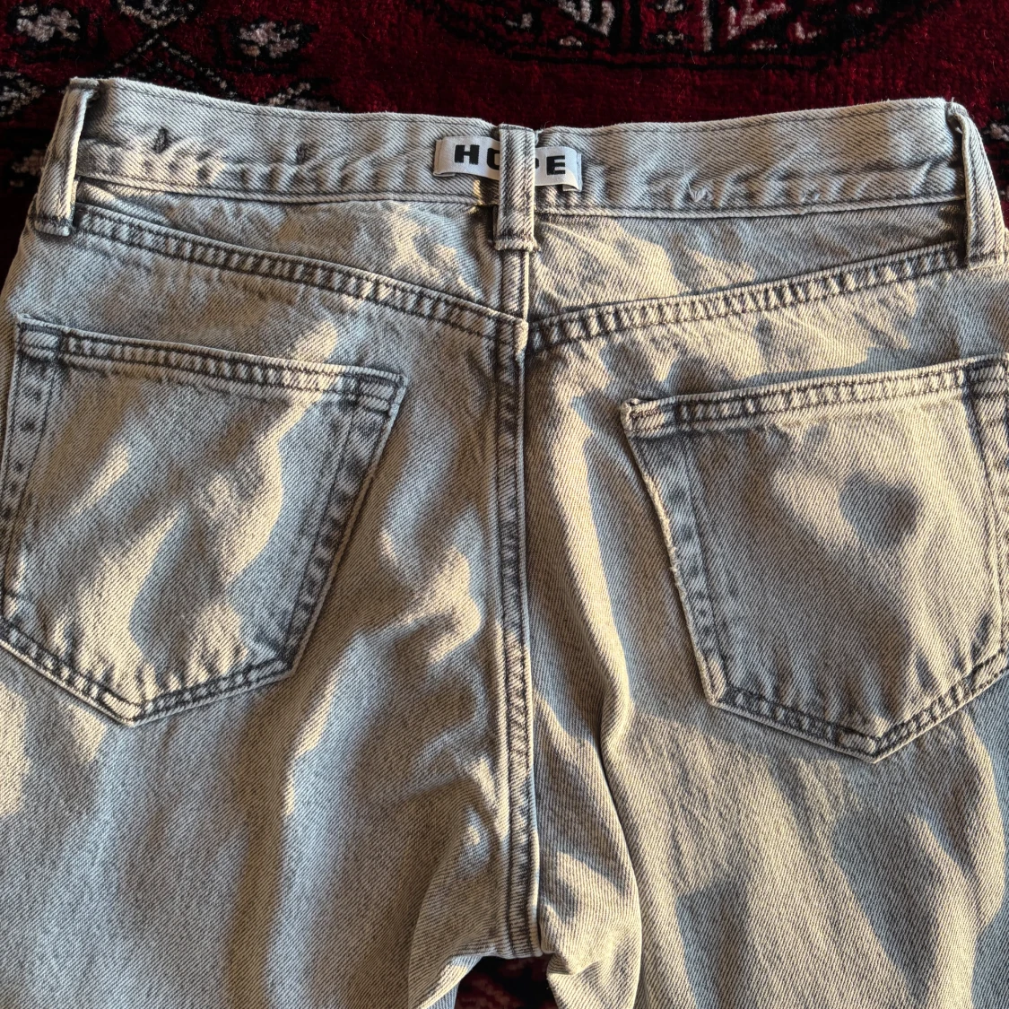 Gråa jeans från Hope - 3