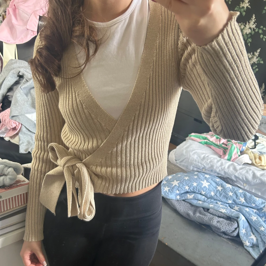 Beige omlottkofta - 1