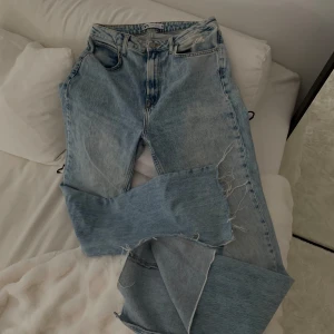 Zara jeans  - Zara jeans i storlek 38 🤠