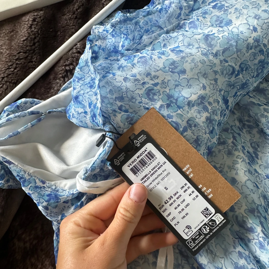 Vero Moda klänning  - 1