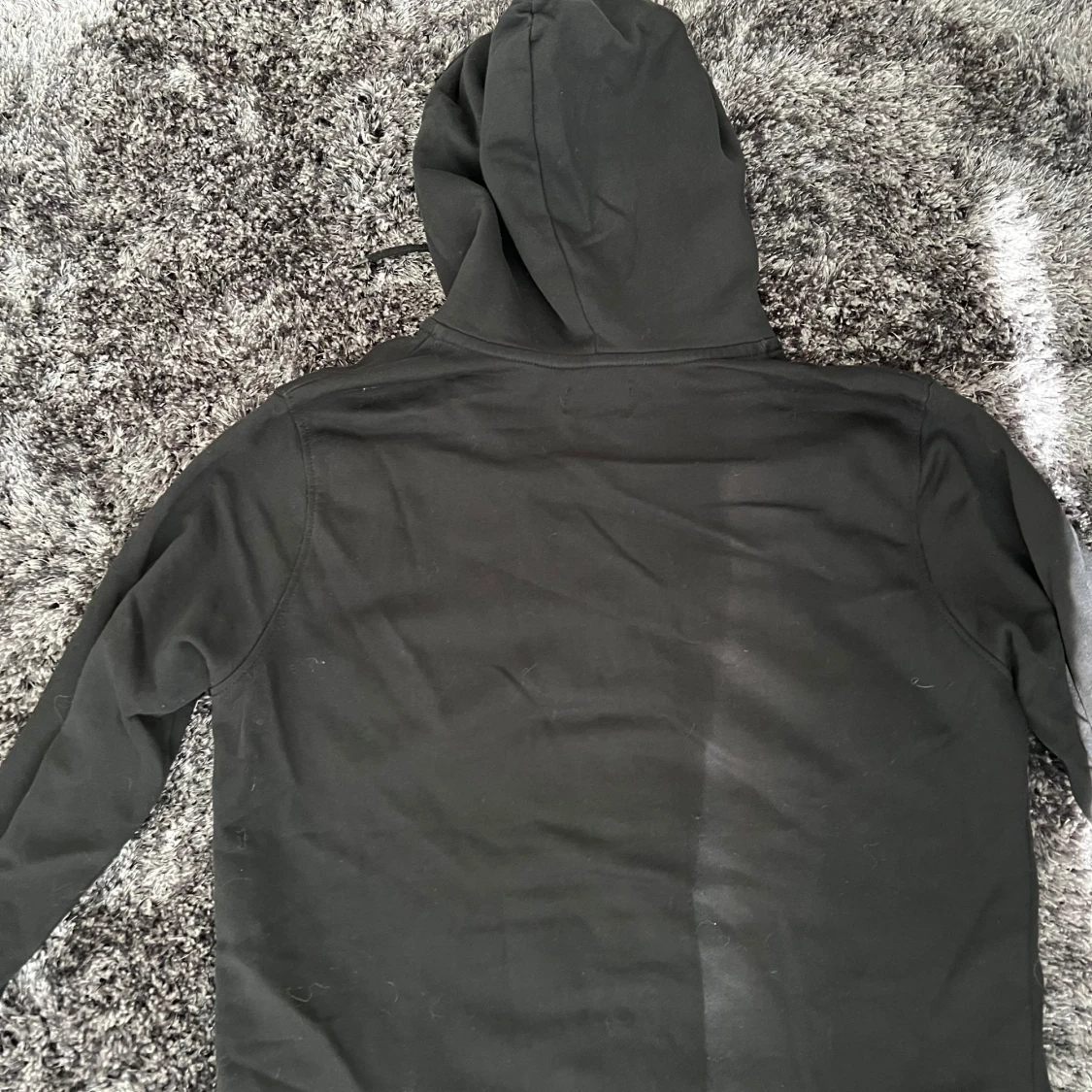 Svart hoodie från Lexington med dragkedja - 1