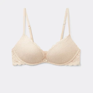 Intimissimi Bh Gioia  - Bh från intimissimi som tyvärr blivit för liten, storlek 70C, använd varsamt 💕 nypris 449kr