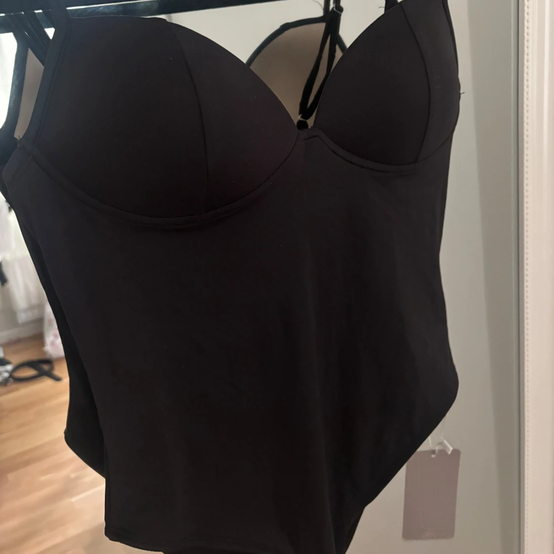 Svart body från Missguided - 2