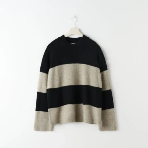 Stickad tröja - Mysig stickad tröja från Gina Tricot. Storlek S. Ny pris 359 kr. Fint skick, säljer då den inte kommer till användning längre. 🌸
