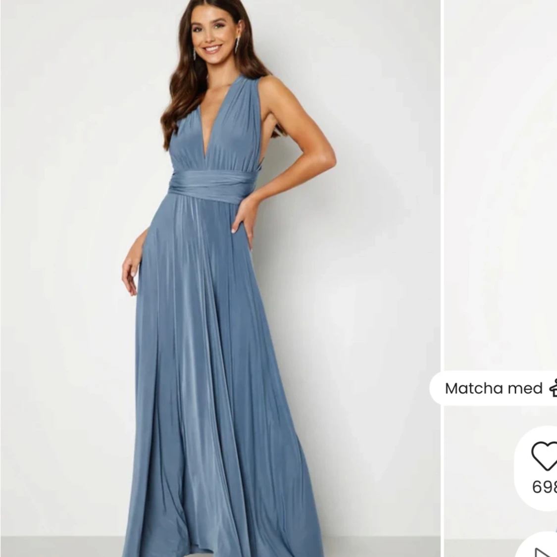 Blå långklänning med omlott och knyt